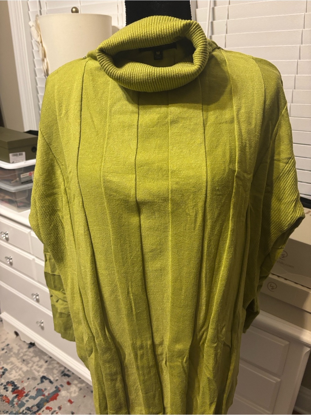 Joseph A Lime Green Turtleneck Sweater